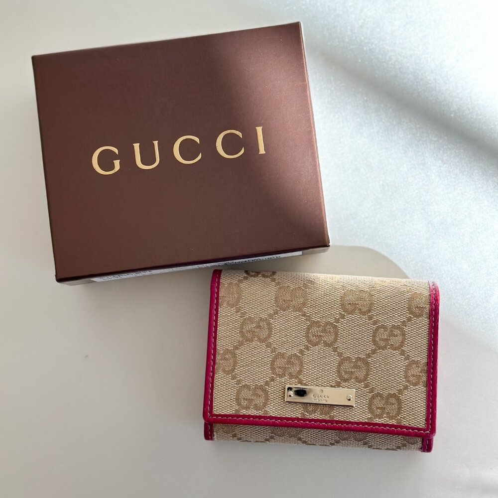 Gucci Monogram Card Wallet
